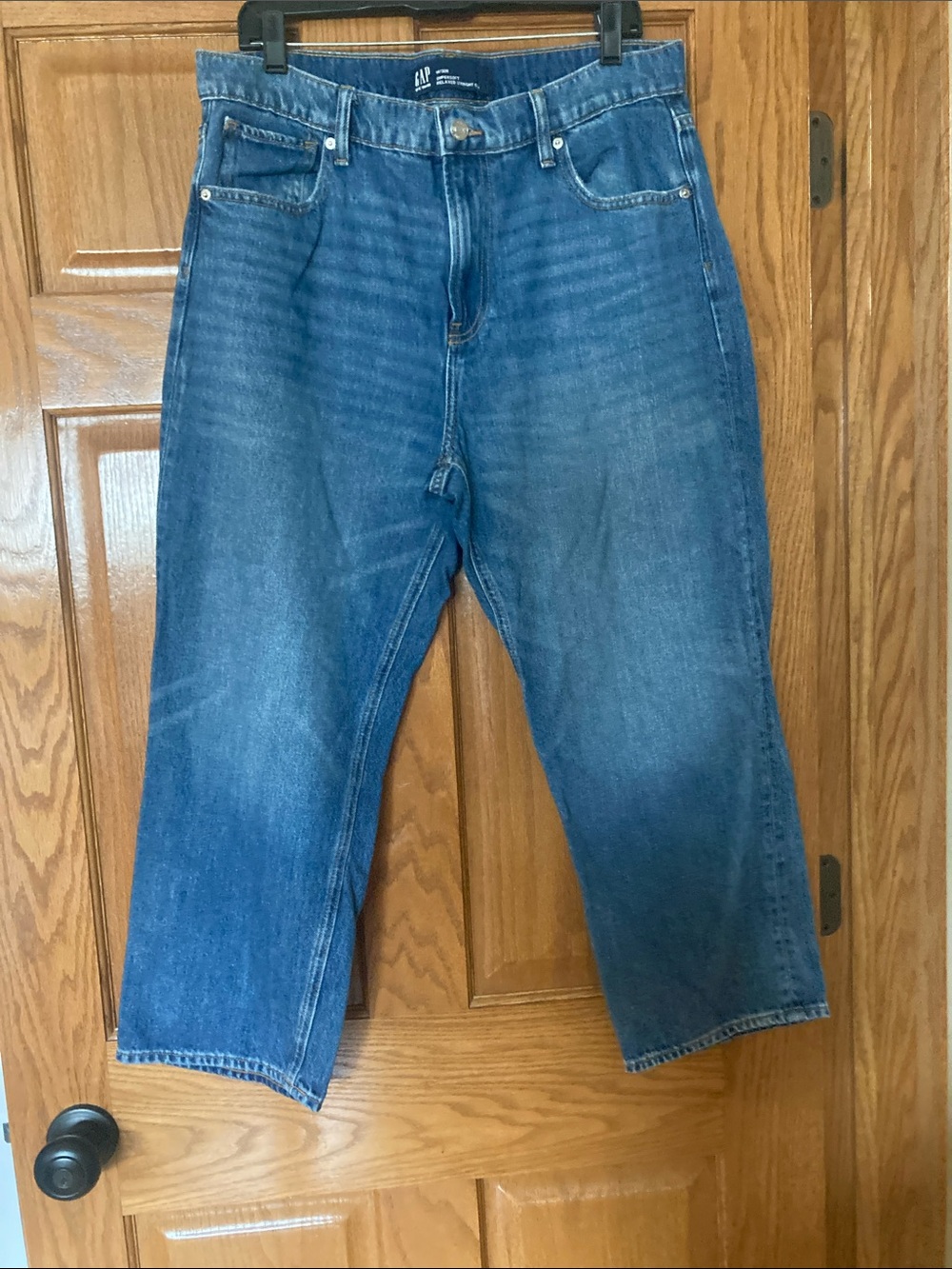 GAP Women’s Relaxed Straight Blue Jeans